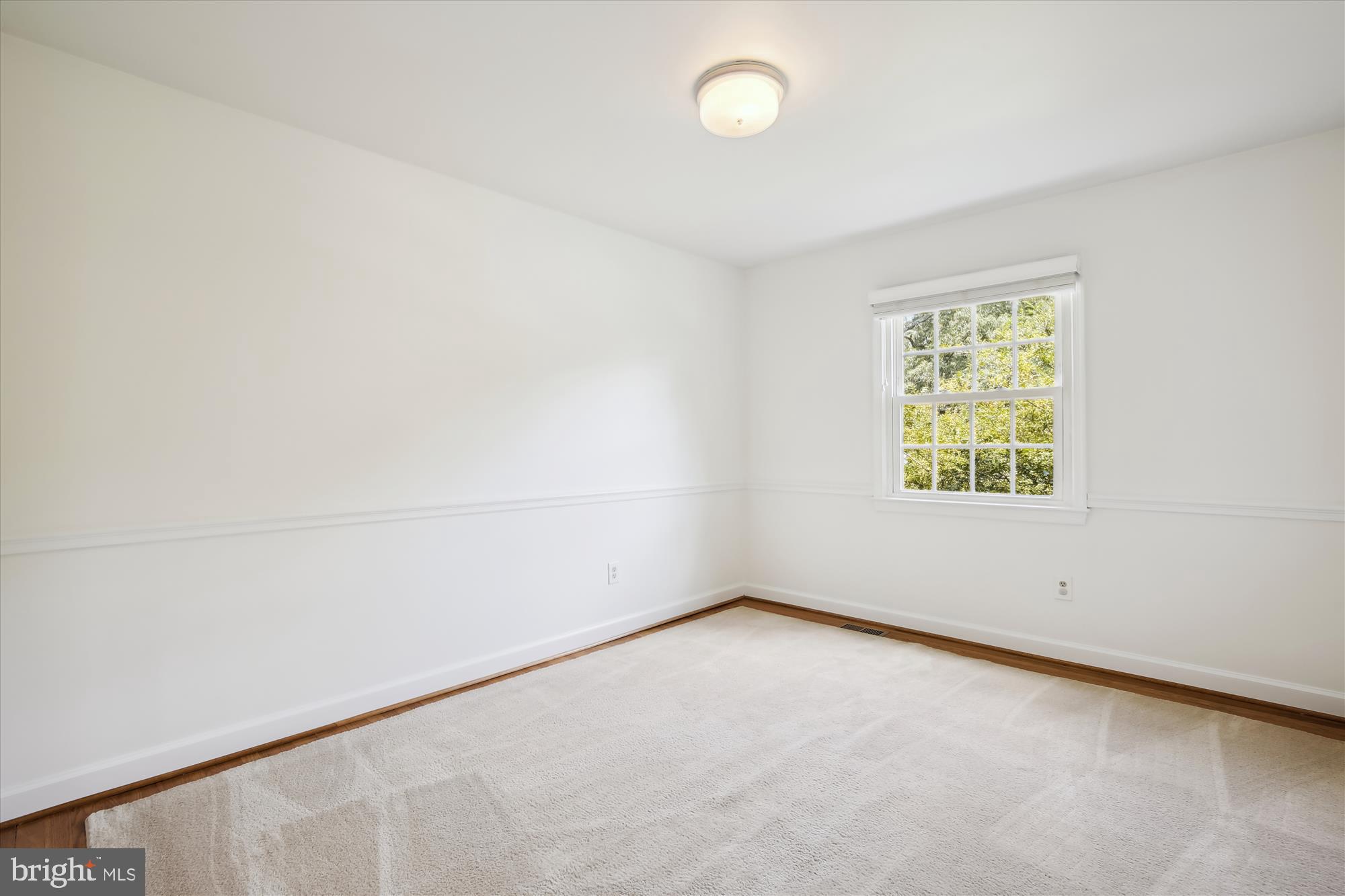 FALLS PLACE TOWNHOUSES - Residential