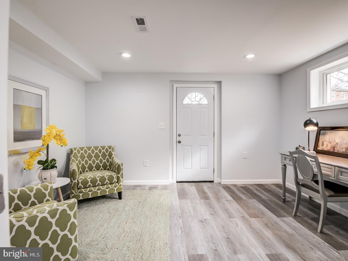 TAKOMA PARK - Residential