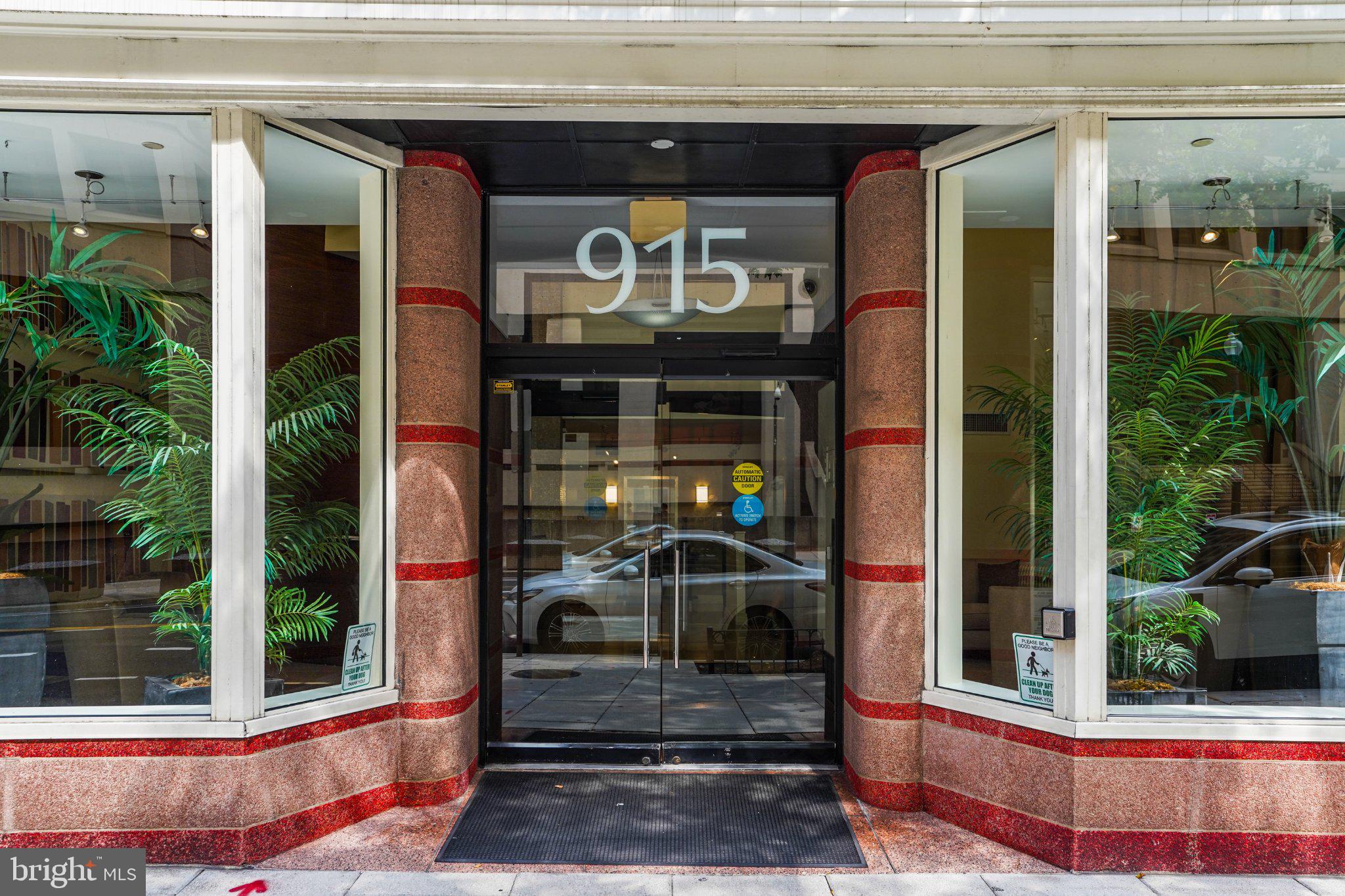 915 E STREET NW 1202