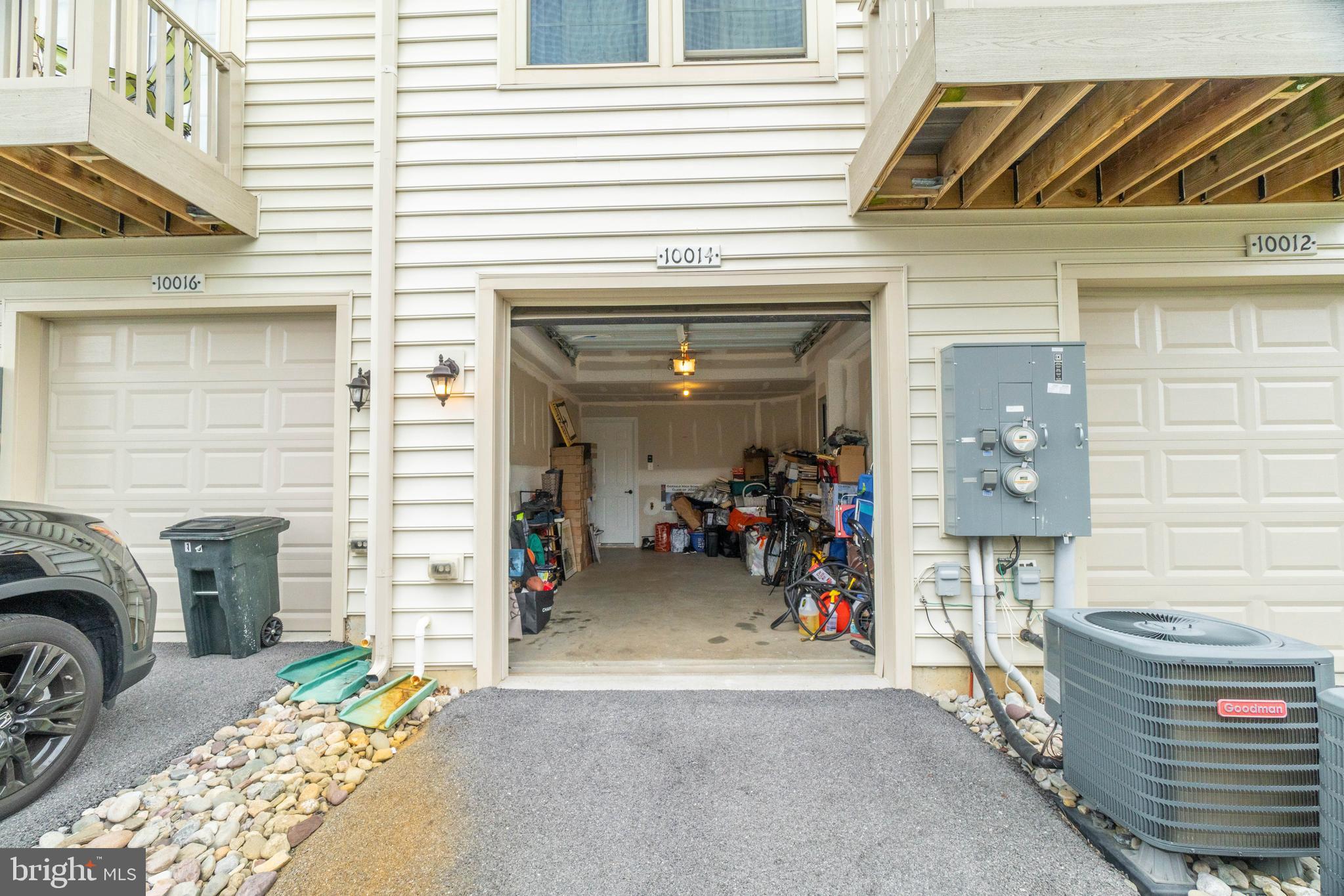 OAKDALE VILLAGE - Residential Lease