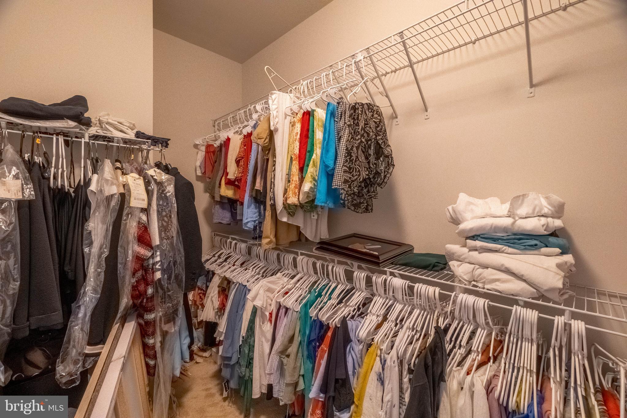 OAKDALE VILLAGE - Residential Lease