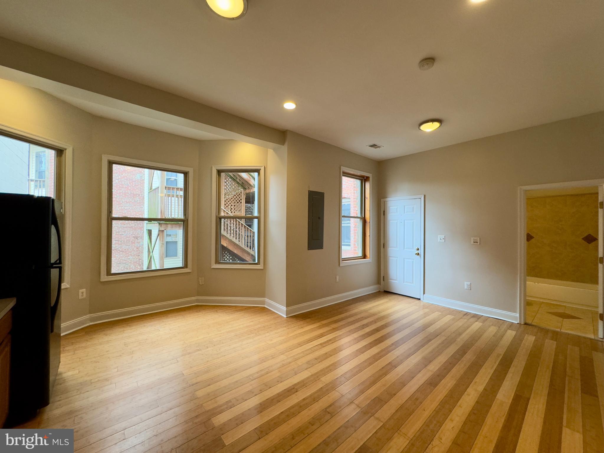 RESERVOIR HILL - Residential Lease