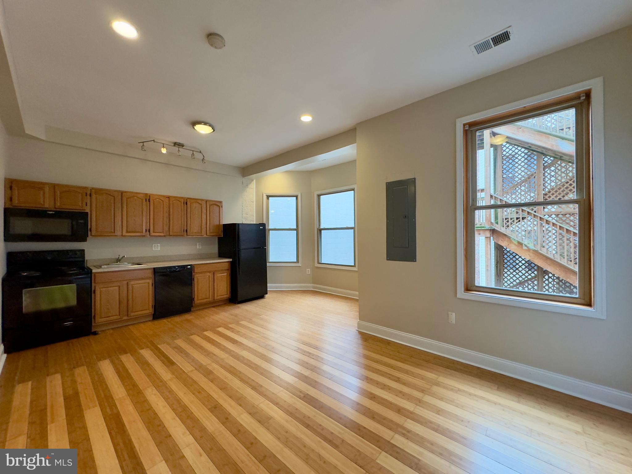 RESERVOIR HILL - Residential Lease