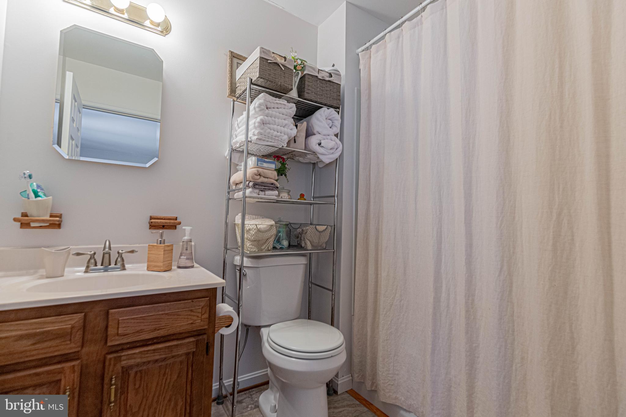 LAKE CAROLINE - Residential