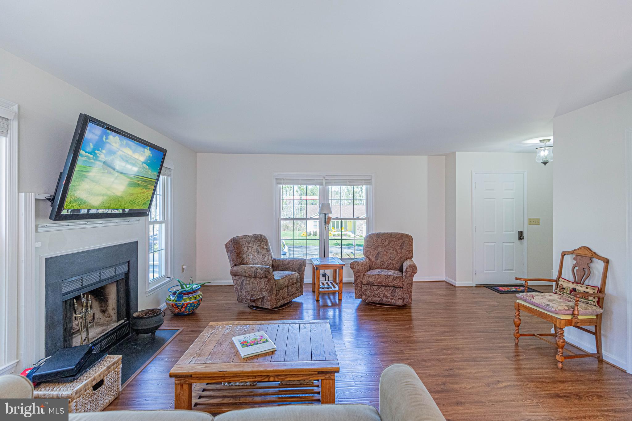 LAKE CAROLINE - Residential