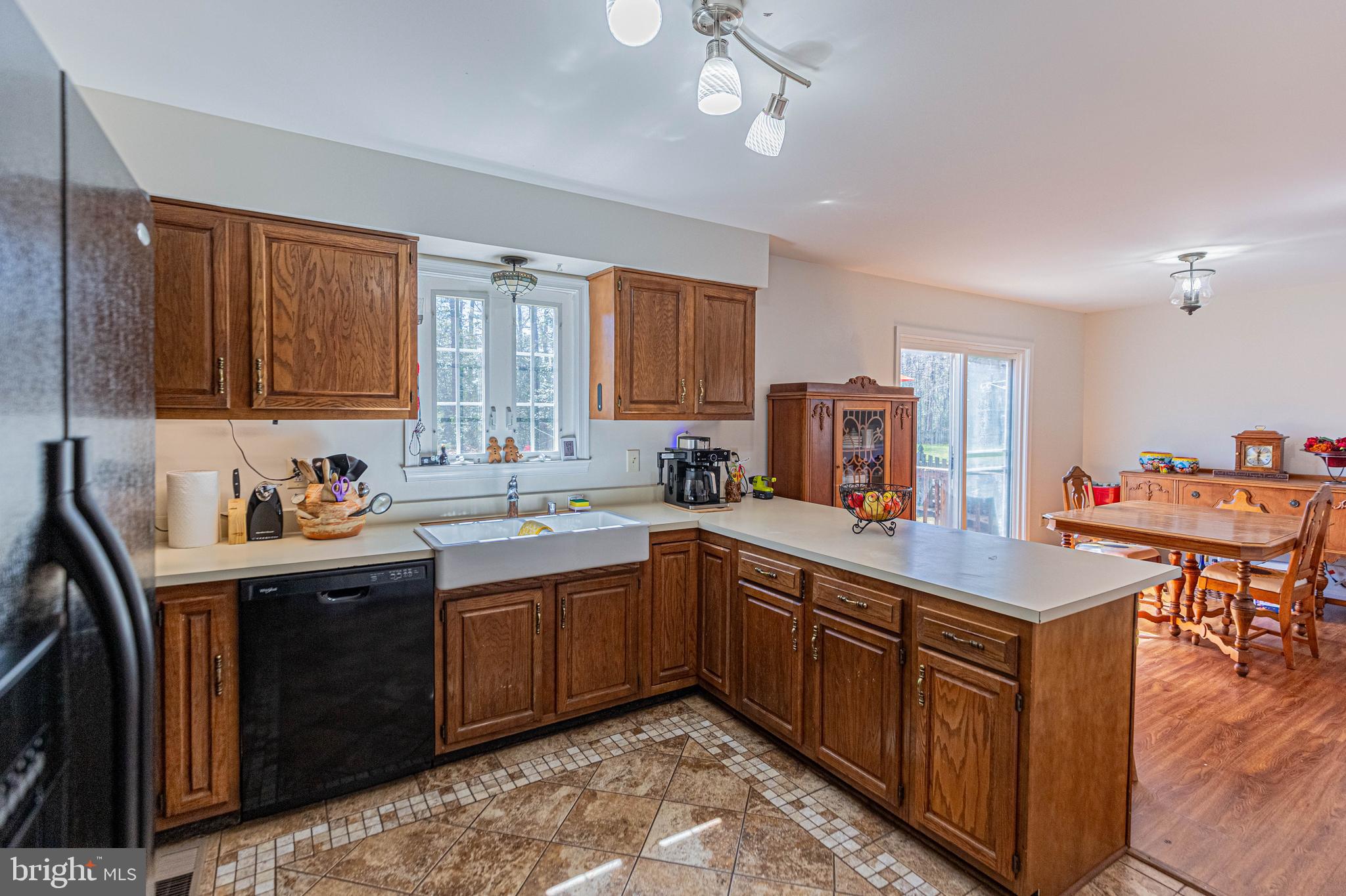 LAKE CAROLINE - Residential