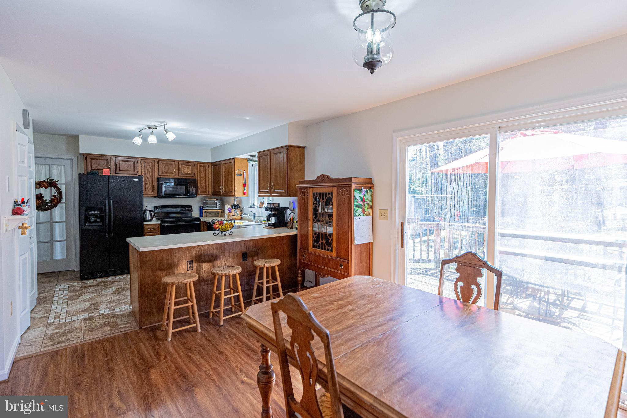 LAKE CAROLINE - Residential