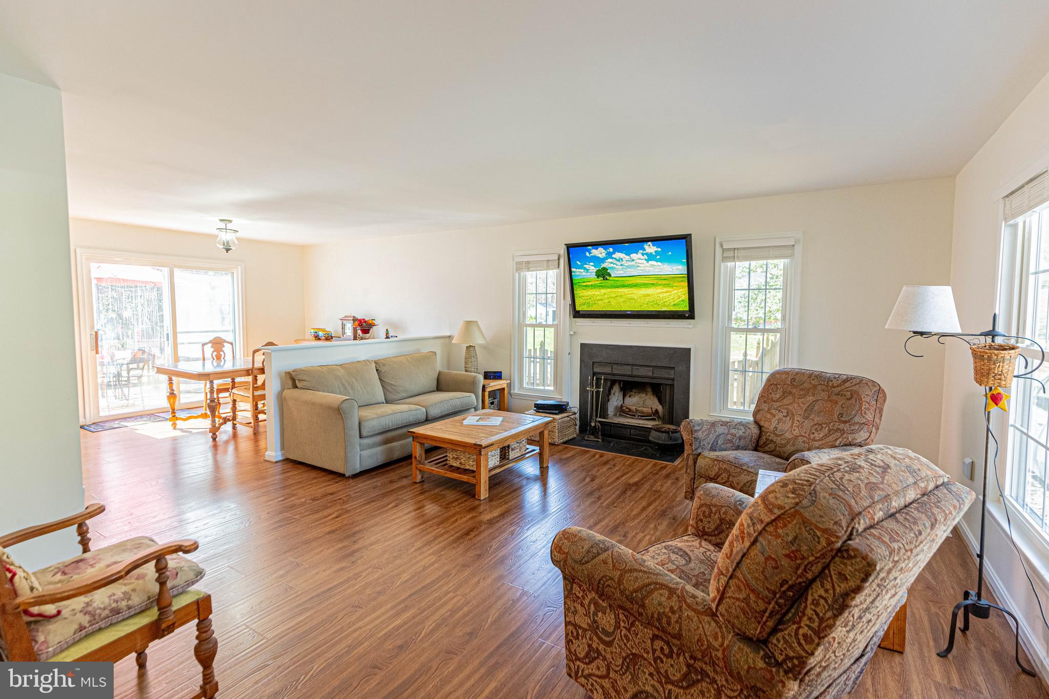 LAKE CAROLINE - Residential