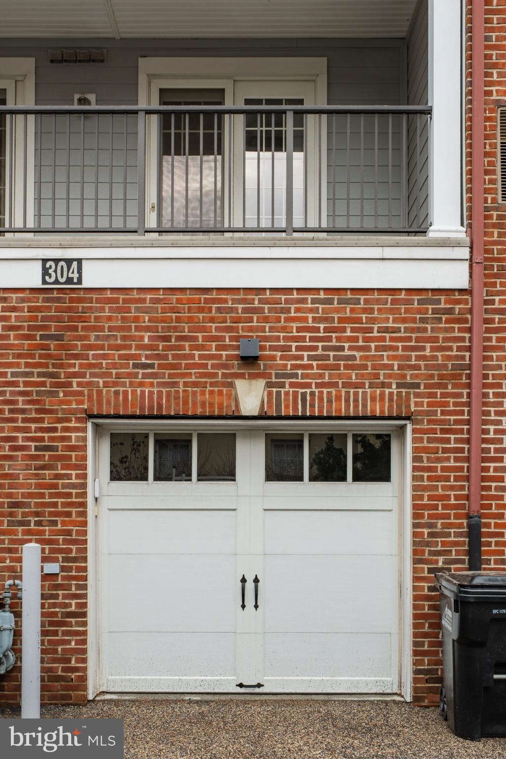 NAVAL SQUARE - Residential