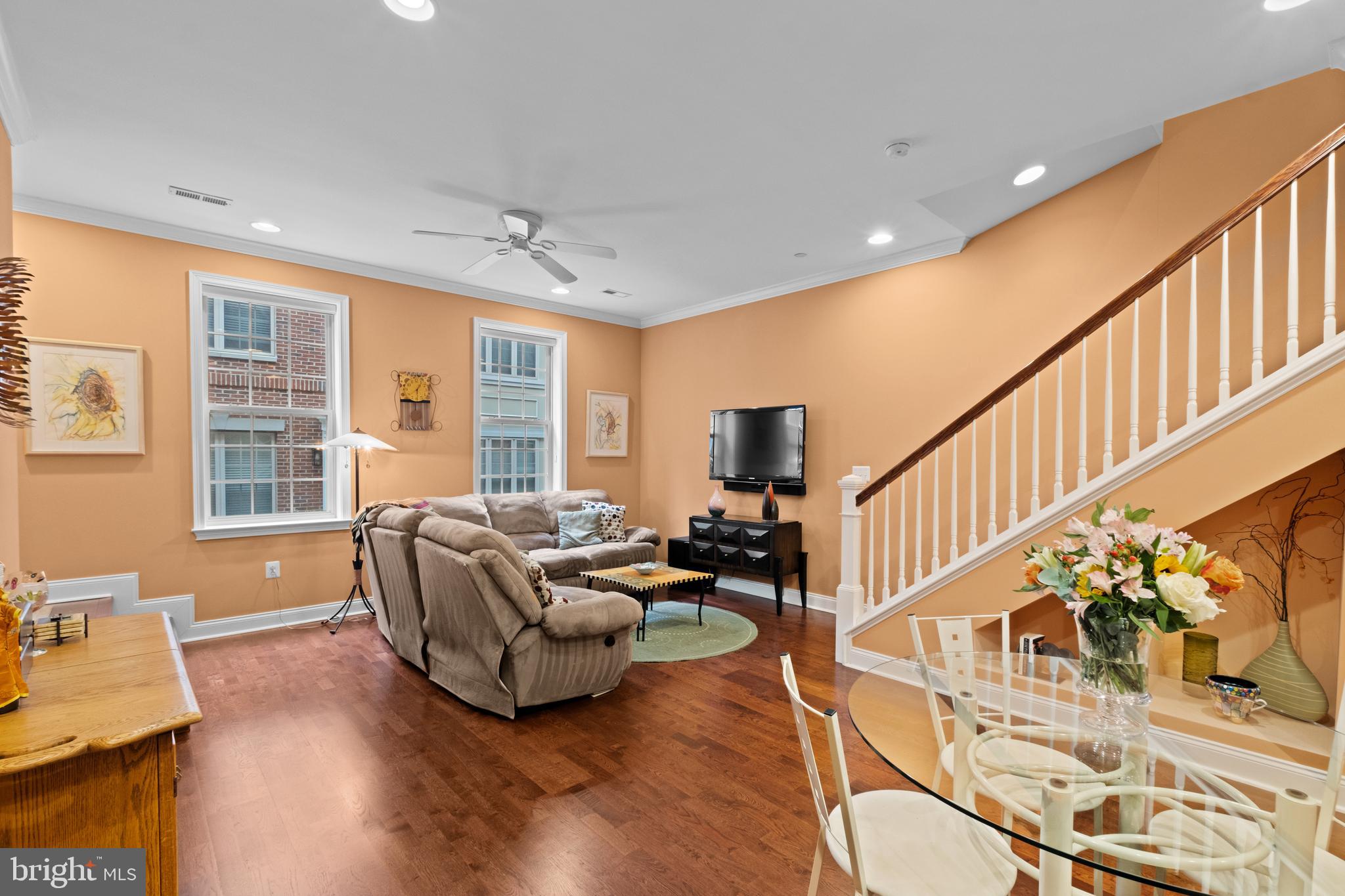 NAVAL SQUARE - Residential