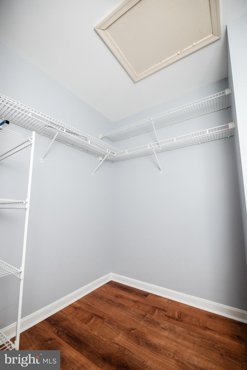 RUSSETT - Residential Lease