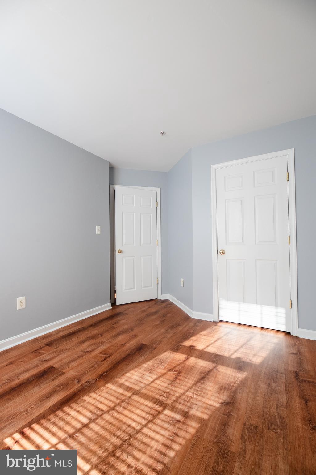 RUSSETT - Residential Lease