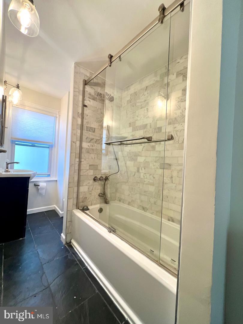 JENKINTOWN - Residential