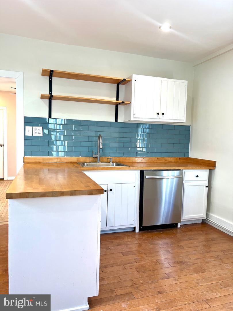 JENKINTOWN - Residential