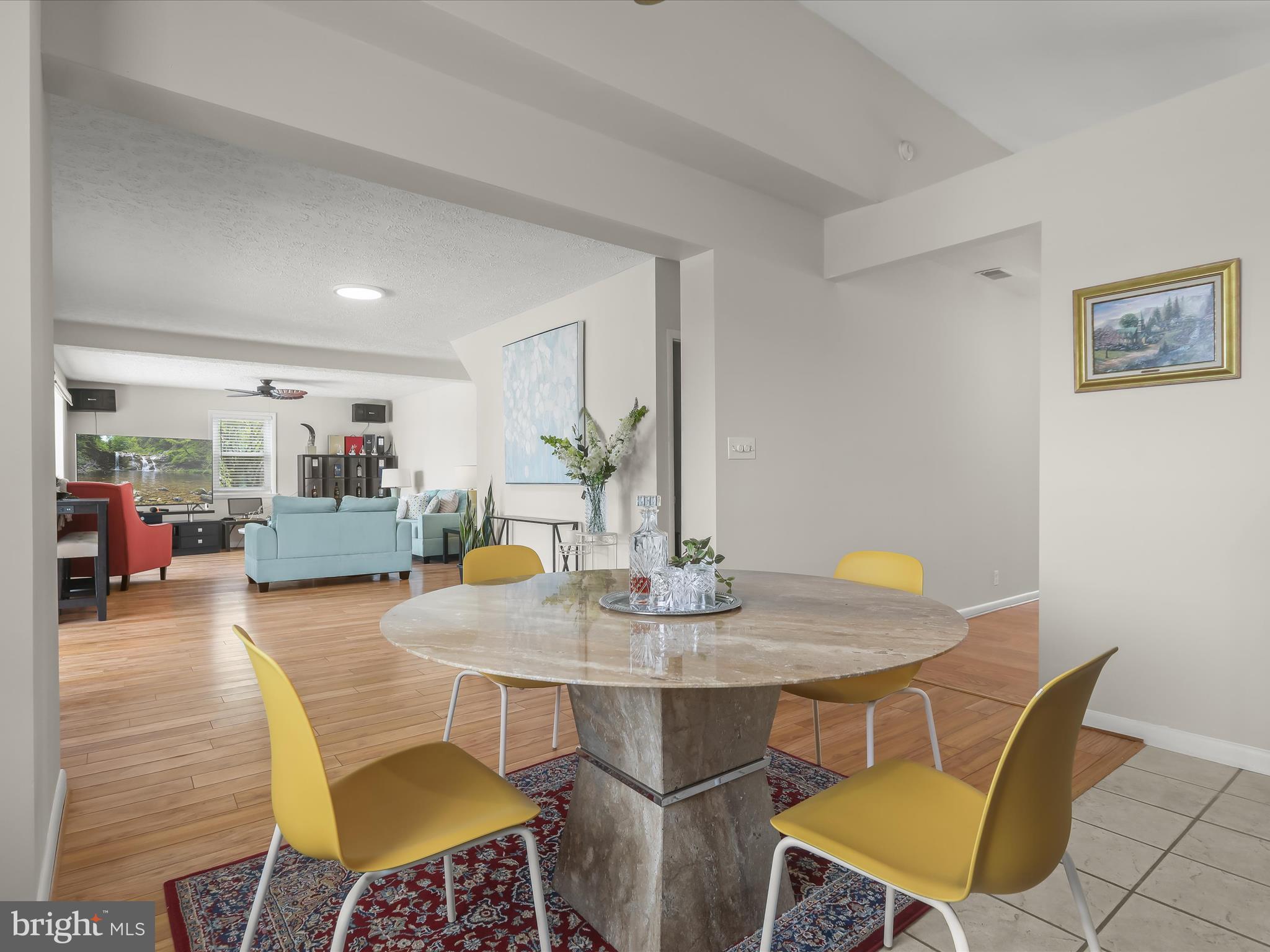 CEDAR BEACH - Residential
