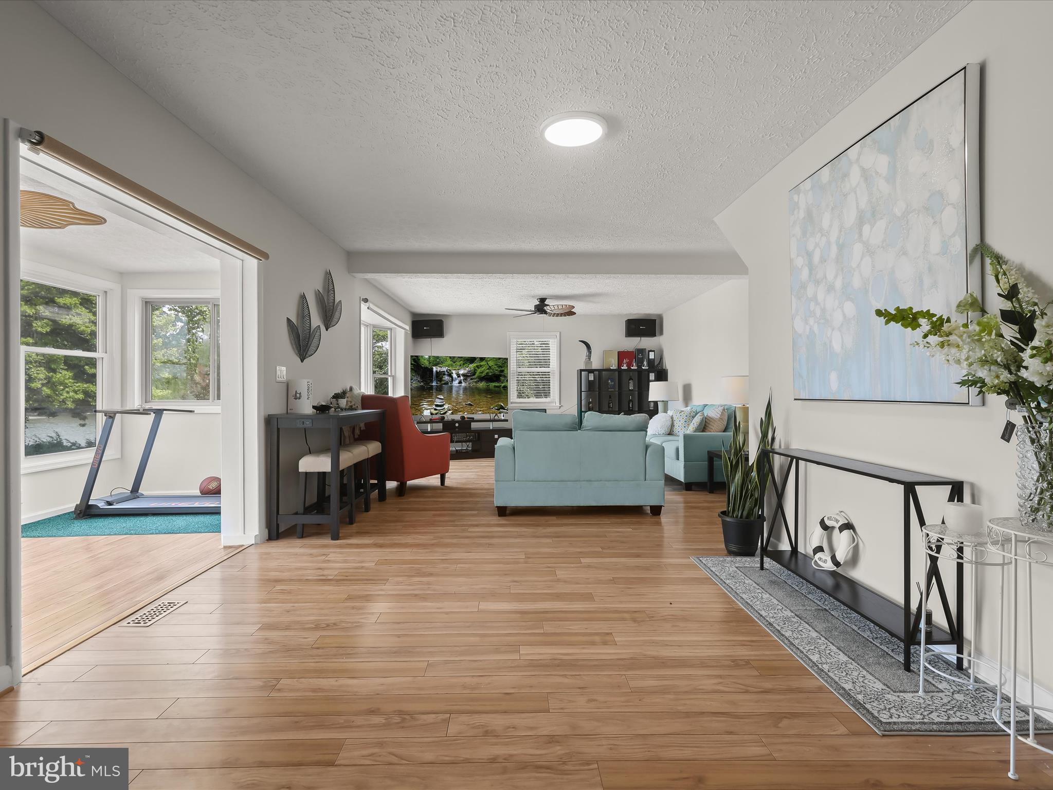 CEDAR BEACH - Residential