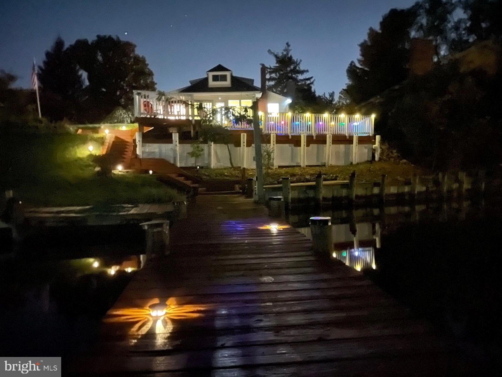 CEDAR BEACH - Residential