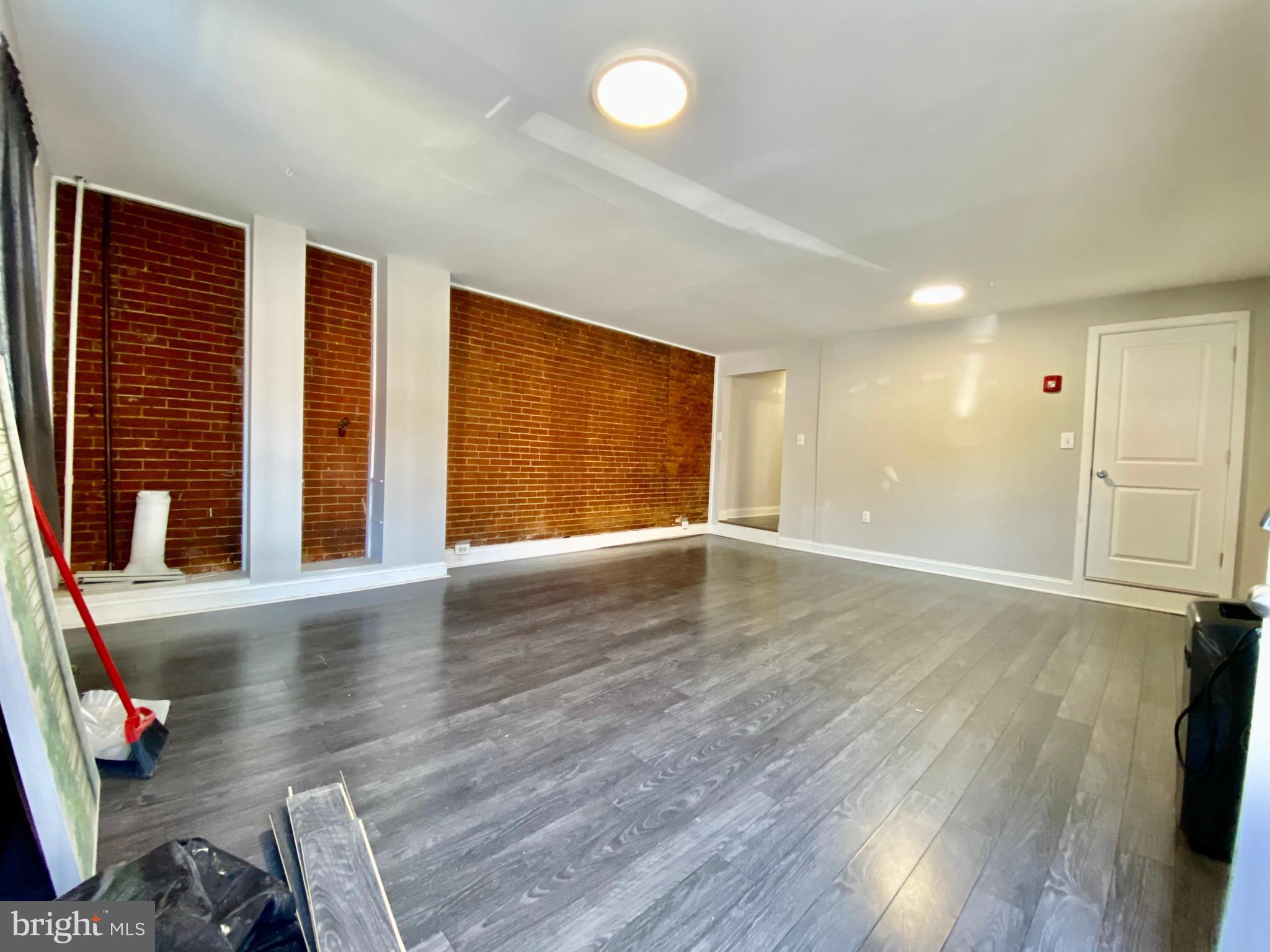 FISHTOWN - Residential Lease