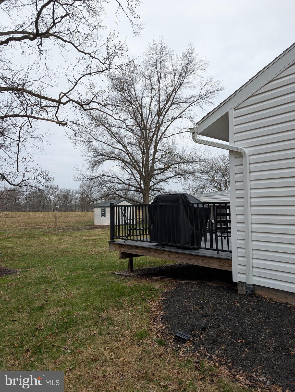 TWIN OAKS - Residential