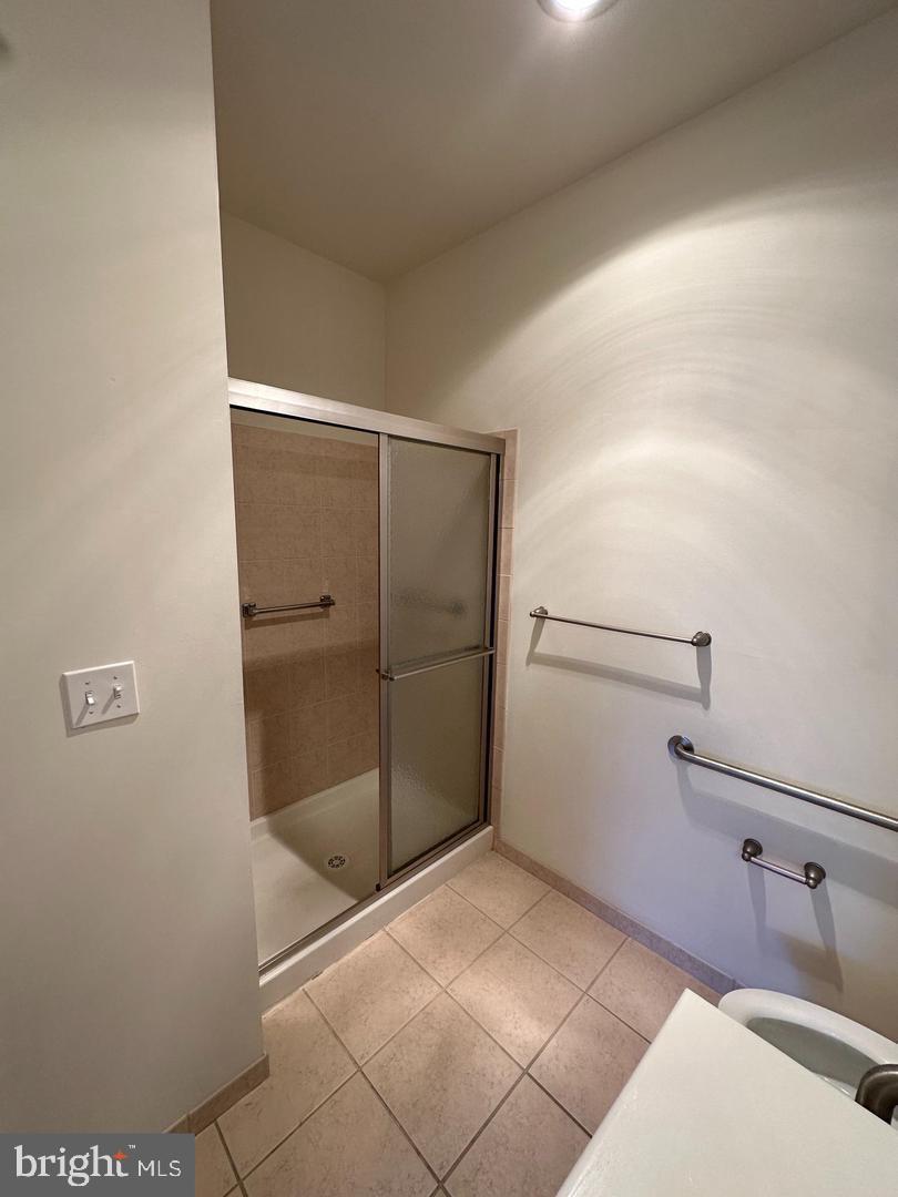 BUSTLETON - Residential