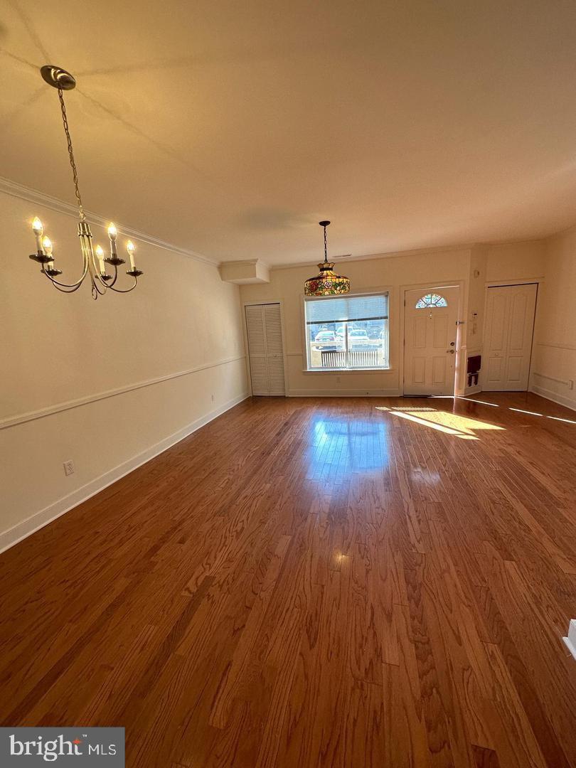 BUSTLETON - Residential