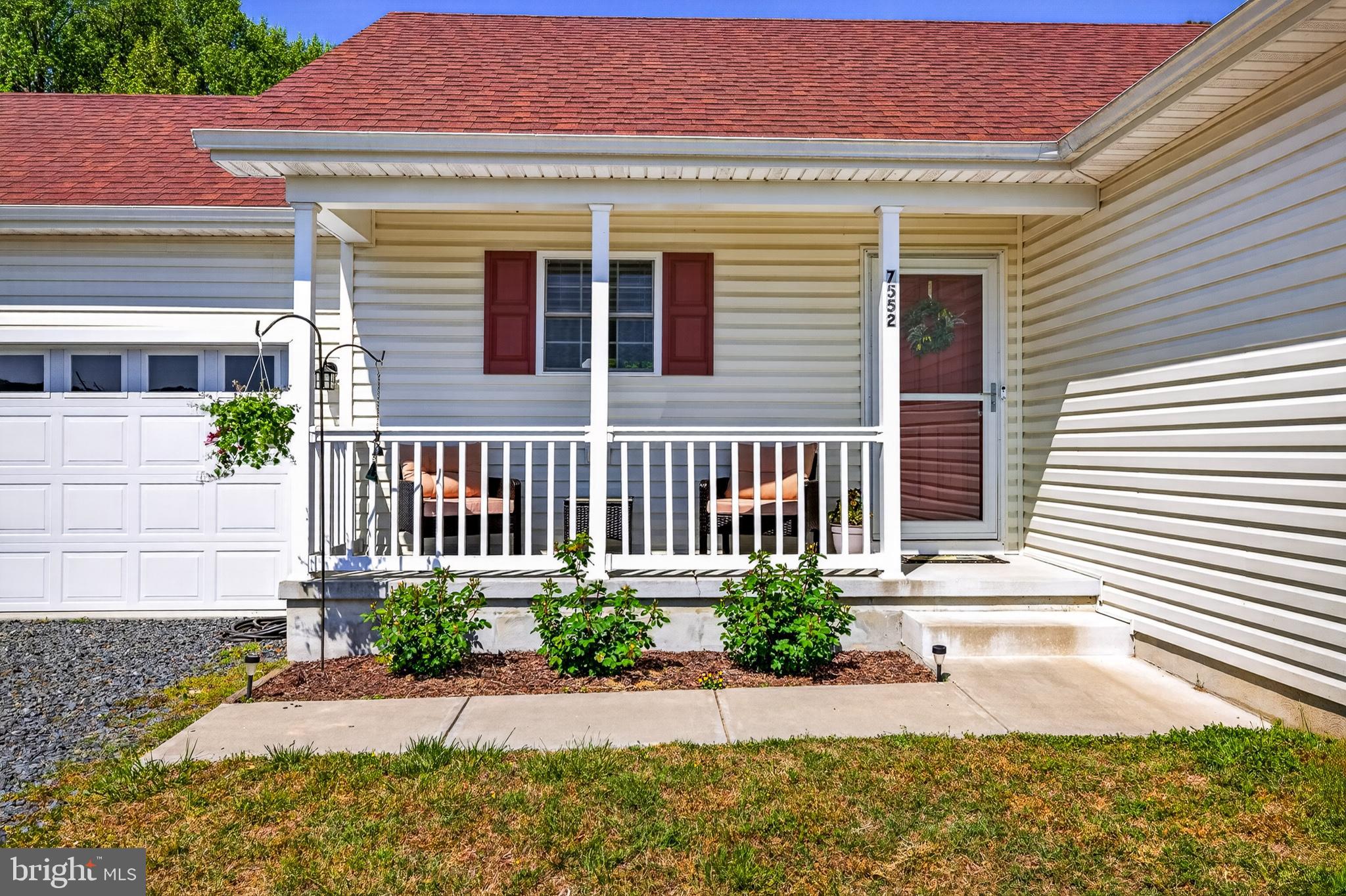 7552 STATION LANE