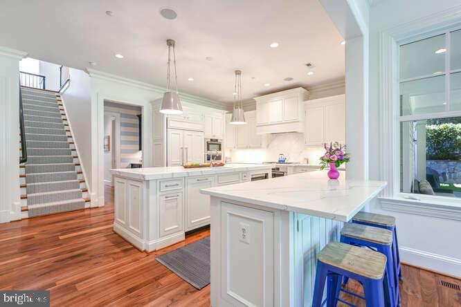 MCAULEY PARK - Residential