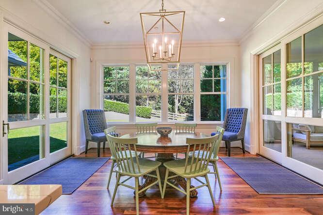 MCAULEY PARK - Residential