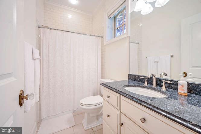 MCAULEY PARK - Residential