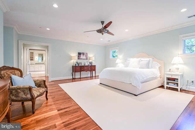 MCAULEY PARK - Residential