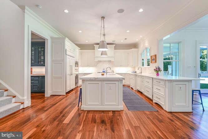 MCAULEY PARK - Residential