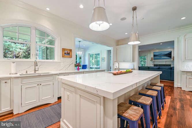 MCAULEY PARK - Residential