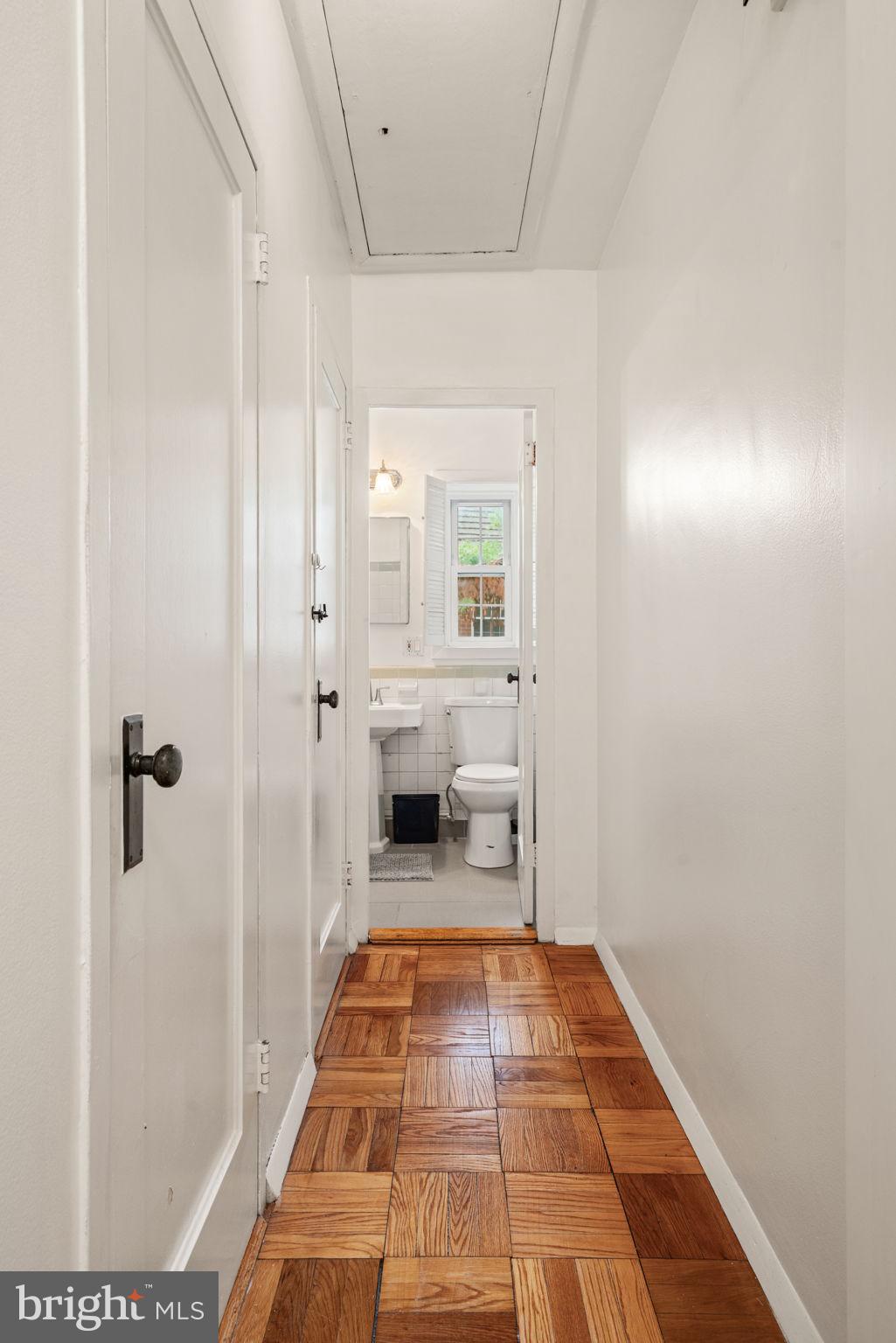 PARKFAIRFAX - Residential Lease