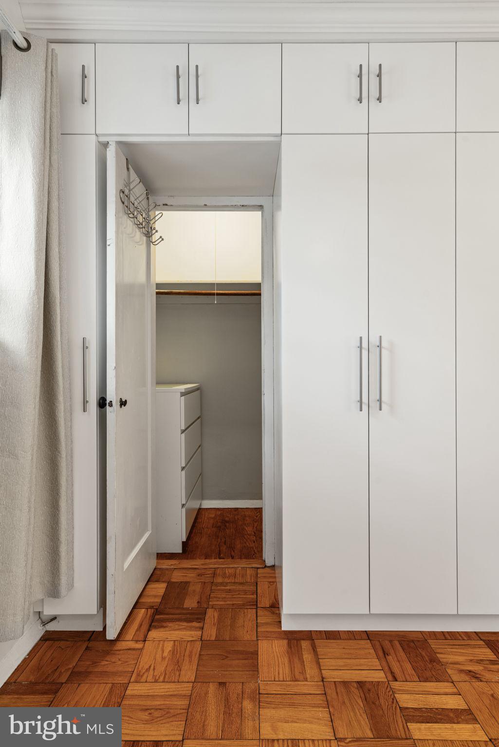 PARKFAIRFAX - Residential Lease