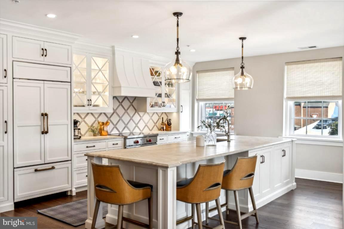 HISTORIC DISTRICT - Residential