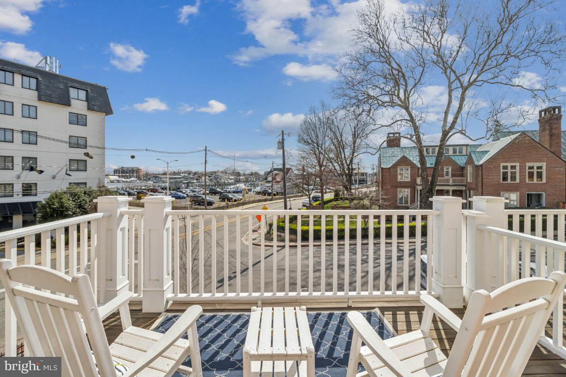 HISTORIC DISTRICT - Residential