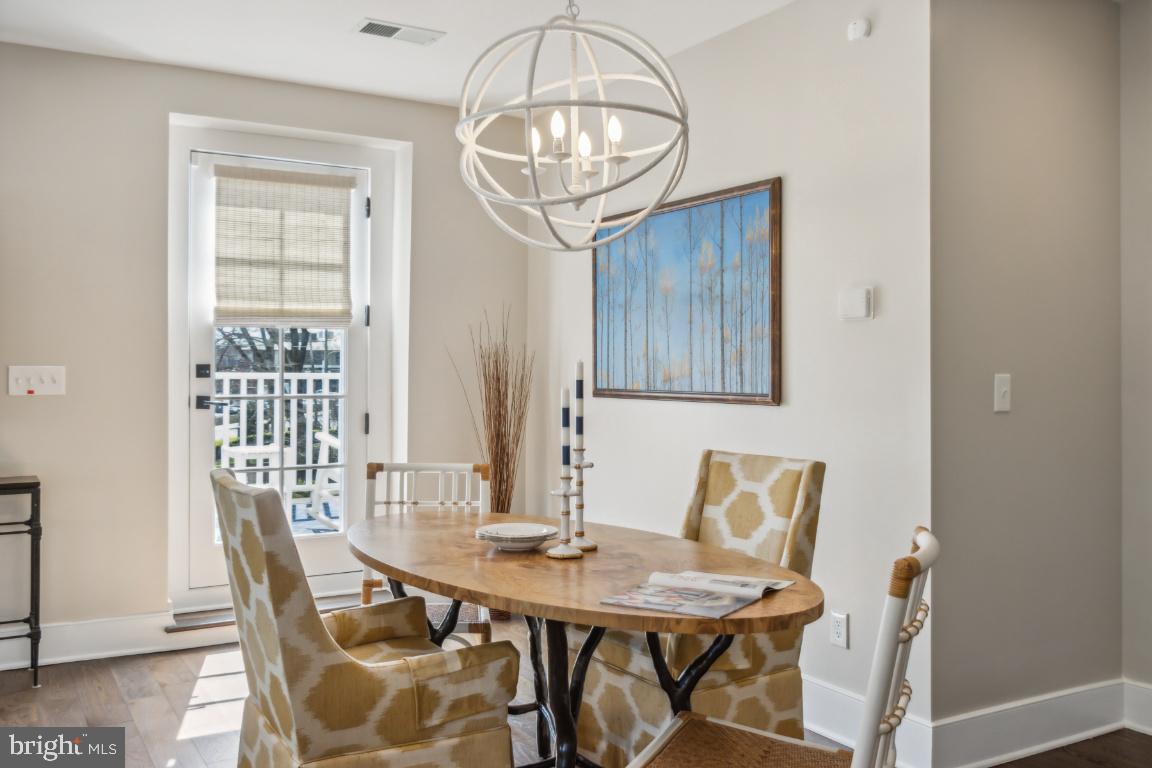 HISTORIC DISTRICT - Residential