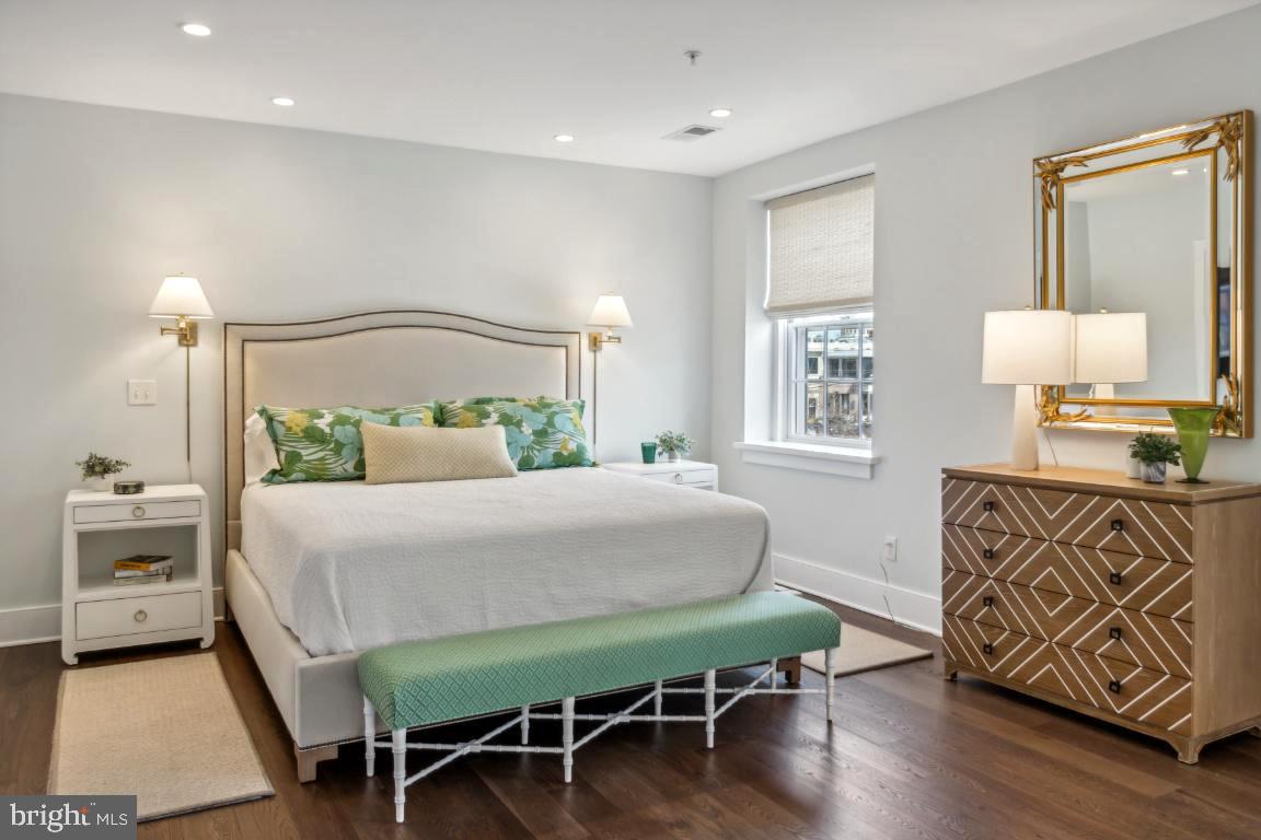 HISTORIC DISTRICT - Residential