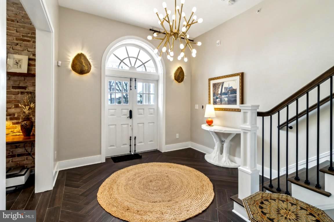 HISTORIC DISTRICT - Residential