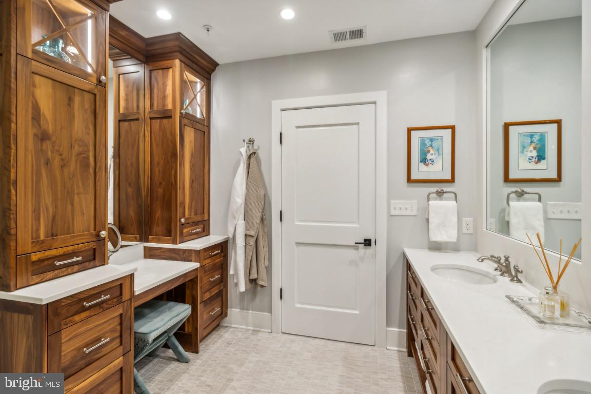 HISTORIC DISTRICT - Residential