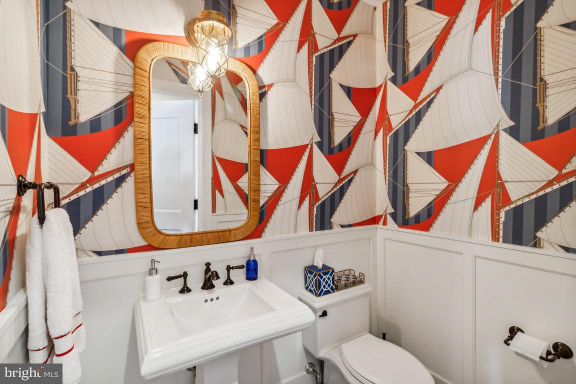 HISTORIC DISTRICT - Residential