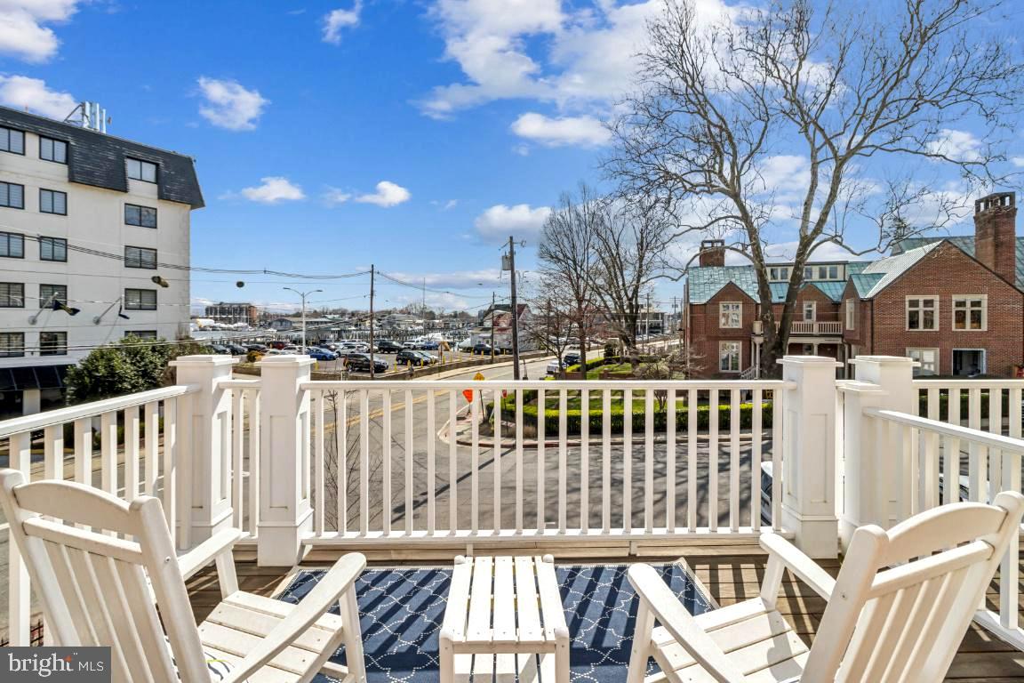 HISTORIC DISTRICT - Residential