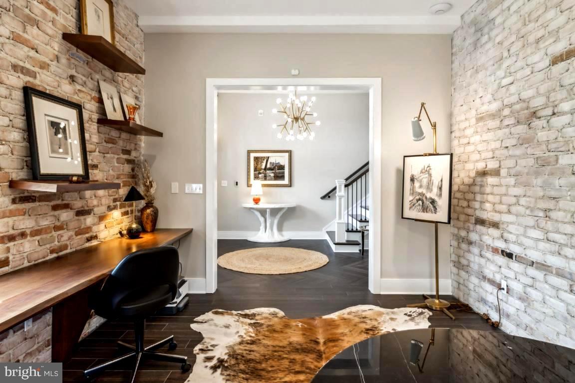 HISTORIC DISTRICT - Residential