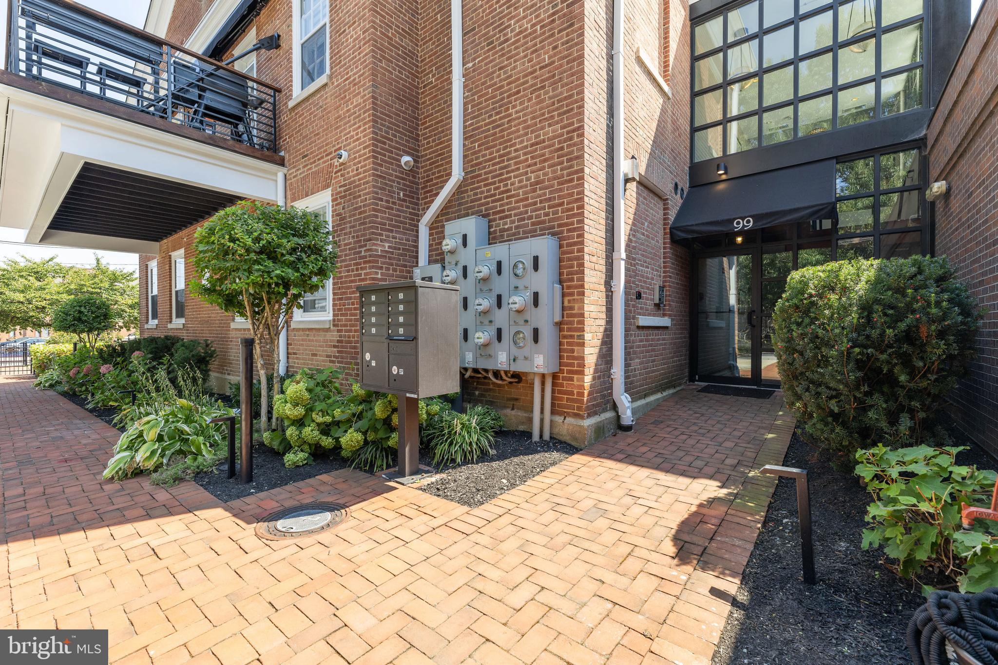 HISTORIC DISTRICT - Residential