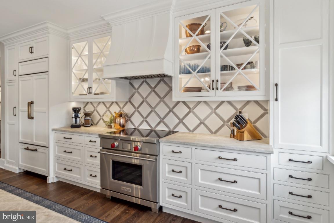 HISTORIC DISTRICT - Residential