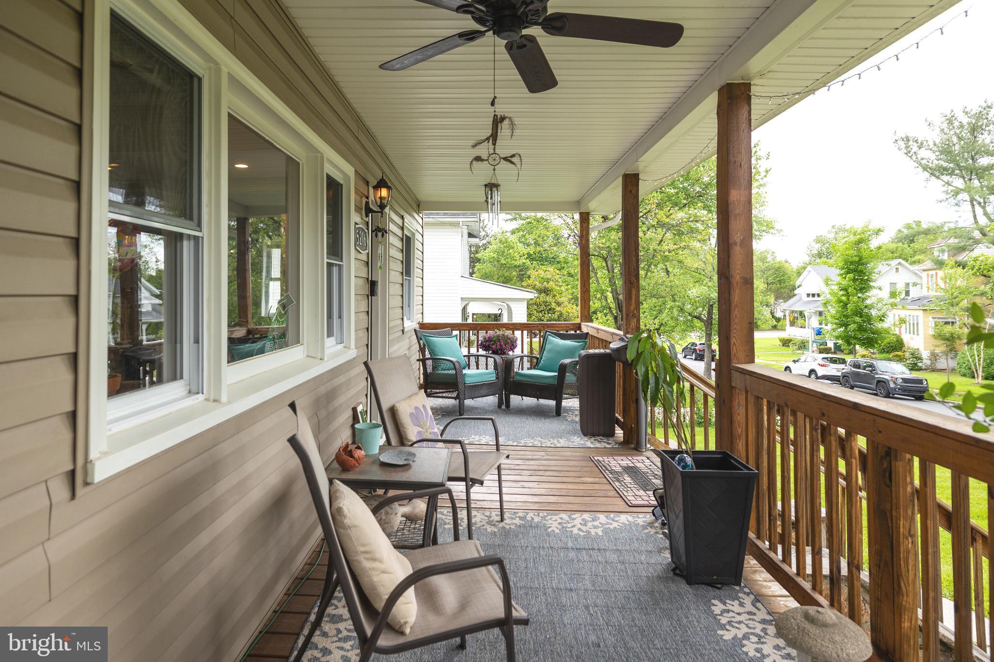 LAURAVILLE HISTORIC DISTRICT - Residential