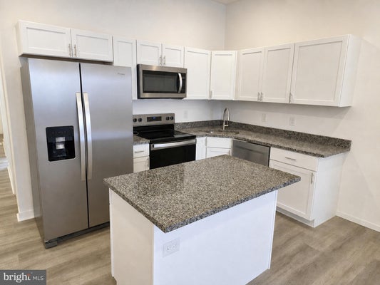 4031 PARK HEIGHTS AVE, BALTIMORE, MD 21215 - Image 6ea47d964e1b3db691f5c9d7e64bf841/2808047310
