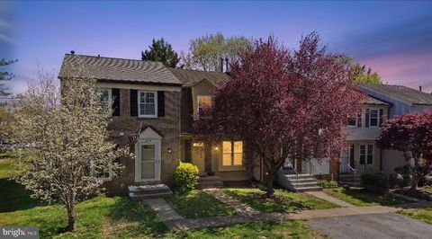 Photo of 14434 Salisbury Plain Court, CENTREVILLE, VA 20120 (MLS # VAFX2302678)