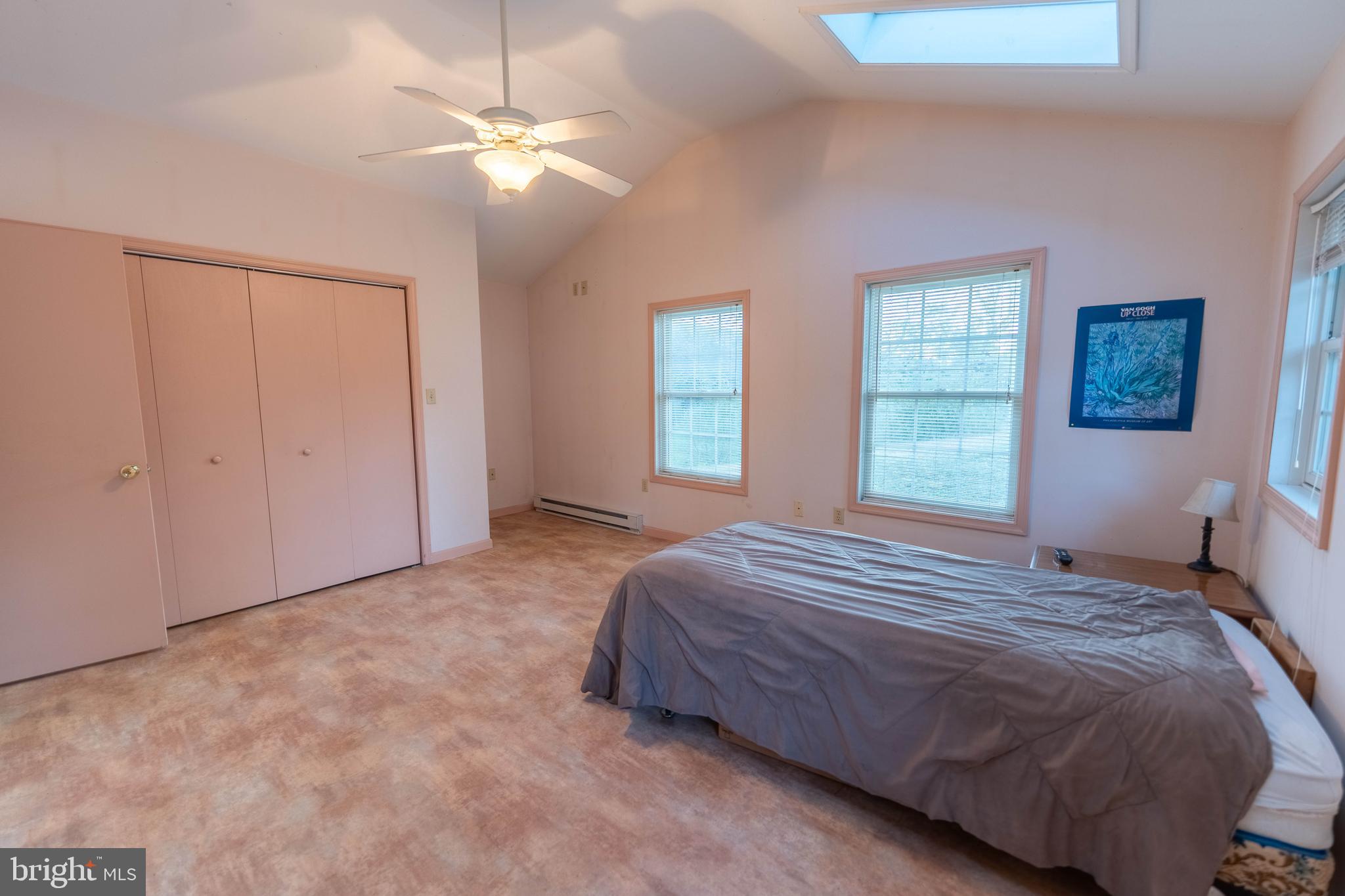 NEWPORT - Residential