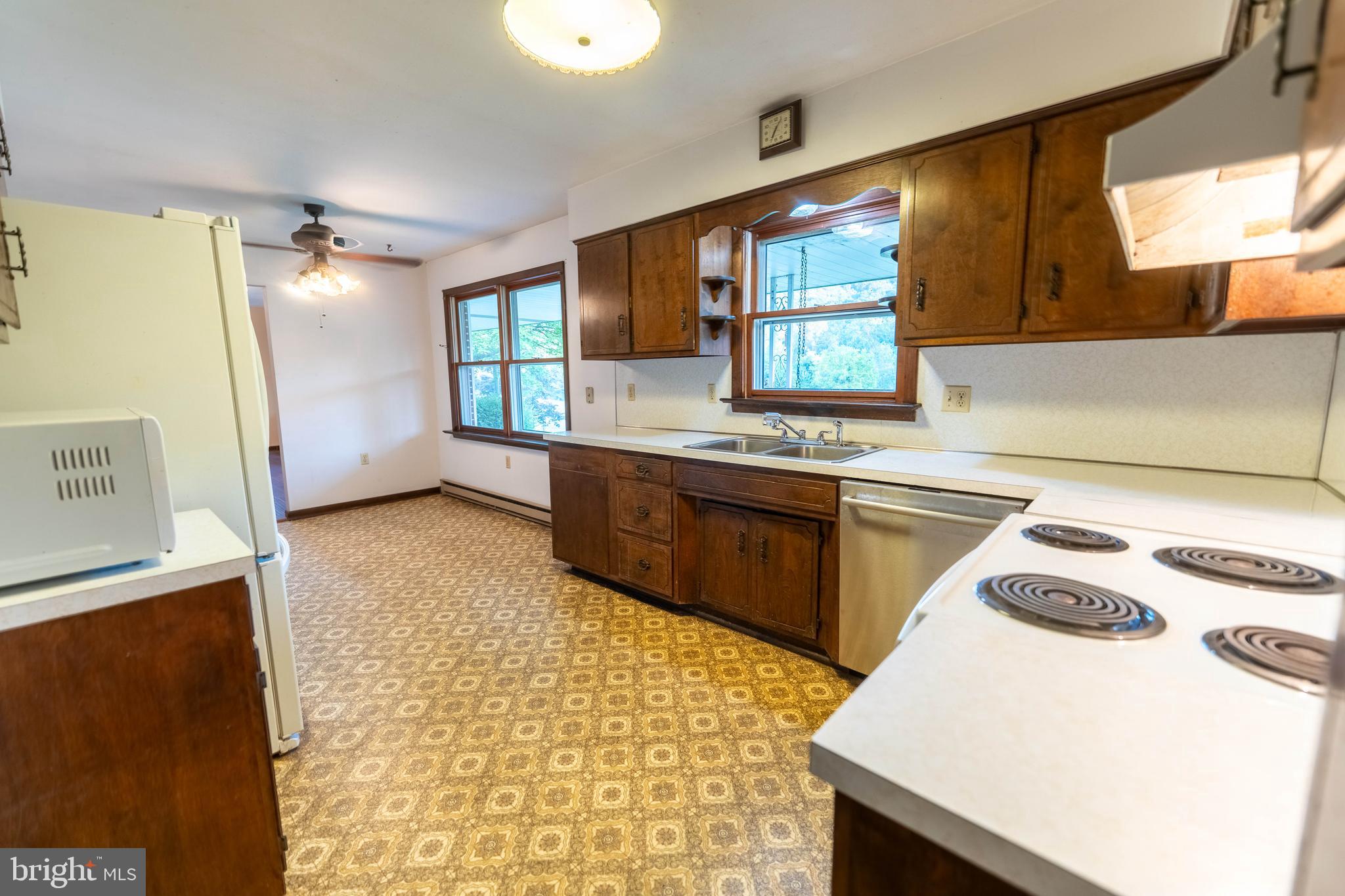 NEWPORT - Residential